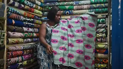 Marchés du monde  Bénin, le marché aux pagnes