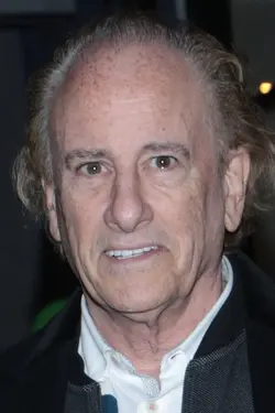 Photo Mark L. Lester