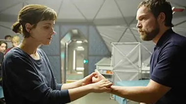 Mars (OU UEFA Europa League) S01E05 Isolement extrême