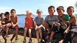 Martin autour du monde S02E03 Le Laos