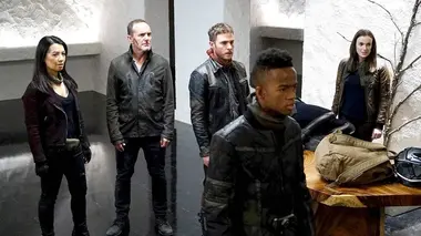 Marvel : Les agents du S.H.I.E.L.D. S05E10 Le départ
