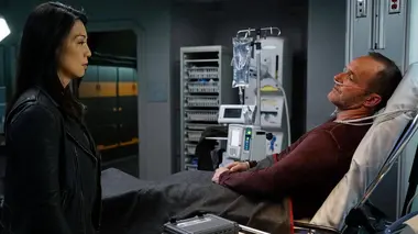 Marvel : Les agents du S.H.I.E.L.D. S05E22 Une vie de héros