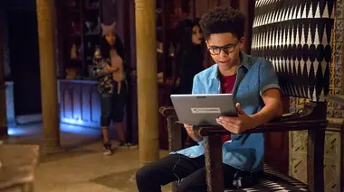 Marvel's Runaways S01E05 Nouveau sacrifice