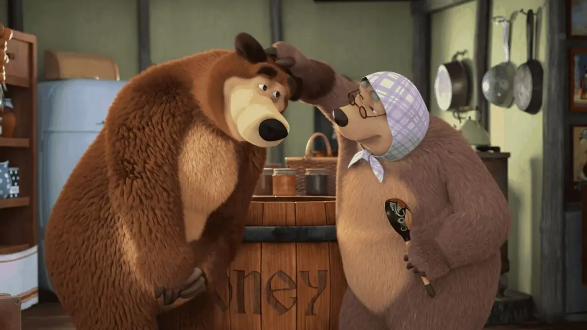 Masha et Michka S08E17 Mamie arrive