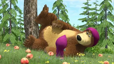 Masha et Michka S02E12 Michka est tombé sur la tête