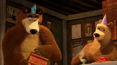 Masha et Michka S02E18 Une fois par an