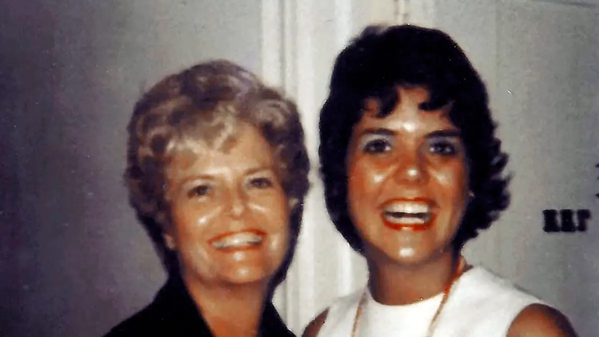 Massacre en famille Le mystère des cuillères en argent