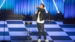 Mathieu Madénian : En état d'urgence