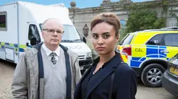 McDonald & Dodds S01E02 Un désert de miroirs