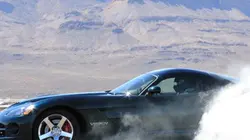 Mega Factories S04E03 Dodge Viper