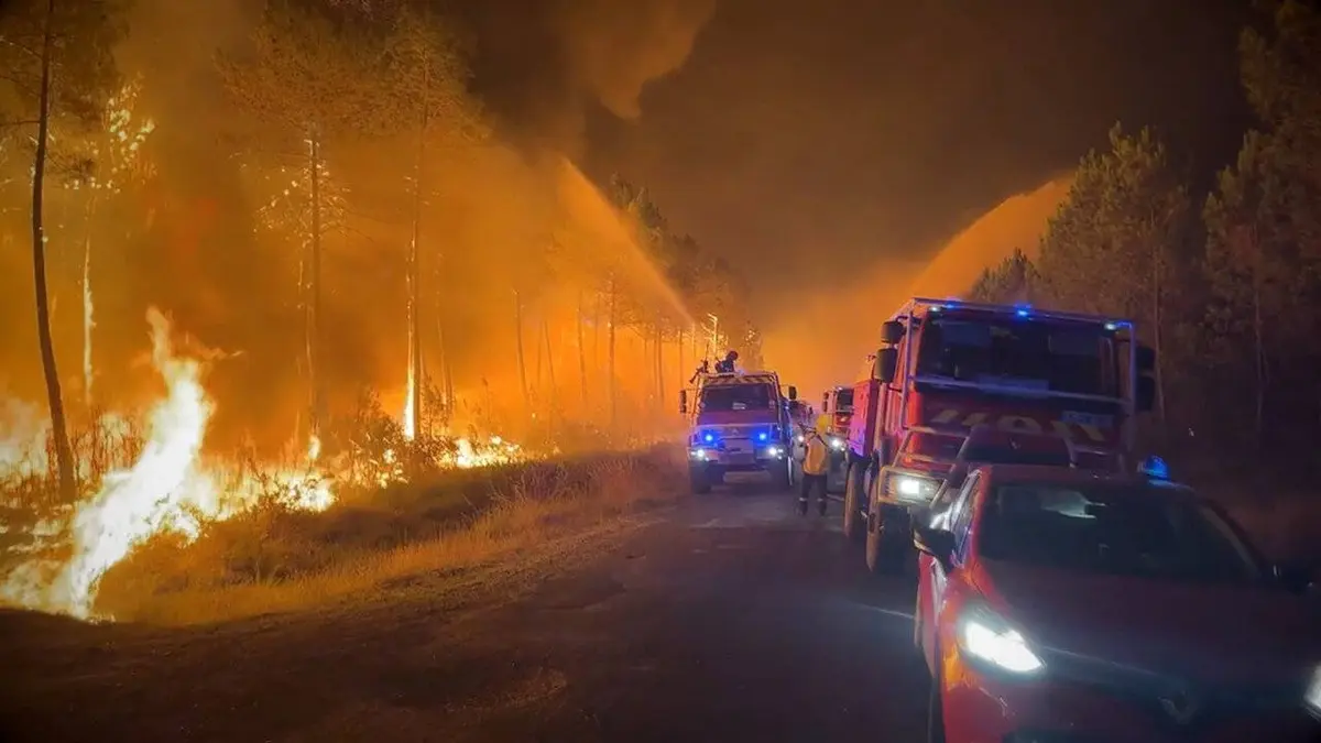 Mégafeux, un été au combat