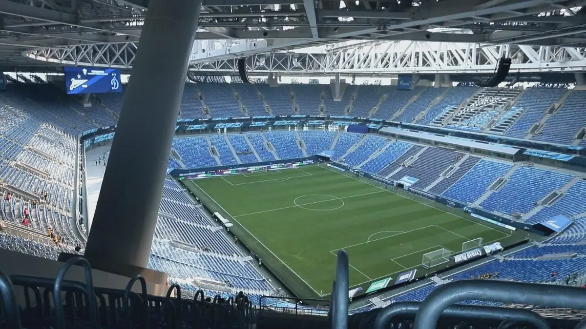 Megastadium : le tour d'Europe Saint-Pétersbourg vs Bakou