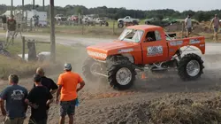 Mégatrucks : qui sera le meilleur ?  Head On A Spike