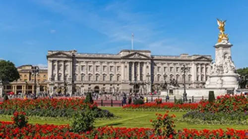 Meghan Markle : de Hollywood à Buckingham Palace