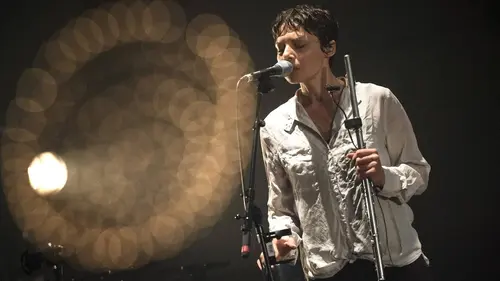 Melanie de Biasio au Théâtre de l'Odéon