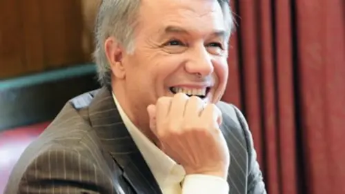 Casting Melting Pot Café S03E04 Karine superstar