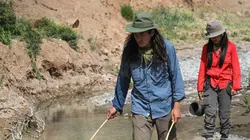 Men, Women, Wild S01E05 Dans la maladie