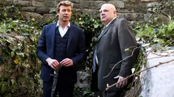 Mentalist S05E21 La boîte