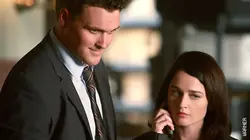 Mentalist  S01E05 Promenons-nous dans les bois