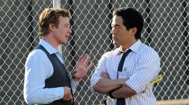 Mentalist S01E11 Les amis de John le Rouge