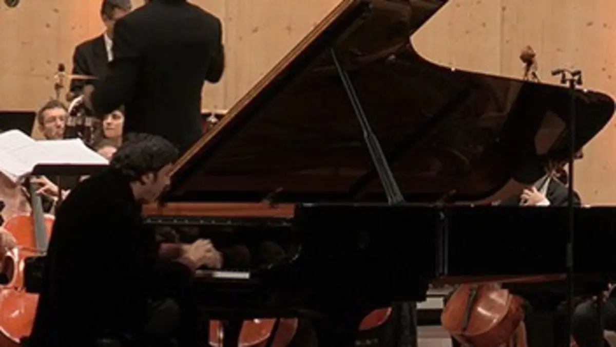 Menuhin Festival Gstaad 2013 Kristjan Järvi dirige Debussy, Britten, Smetana
