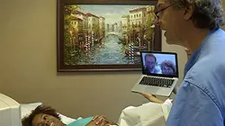 Visuel de Mères porteuses, la naissance par procuration