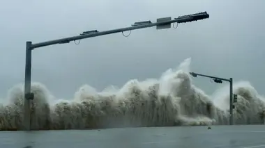 Météo alerte Inondations: la montée des eaux est-elle inéluctable ?