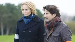 Meurtres à... S02E03 Meurtres à Etretat