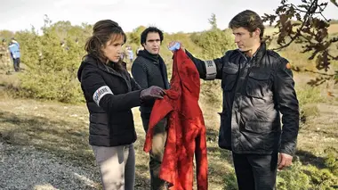 Meurtres à... S01E03 Meurtres à Rocamadour
