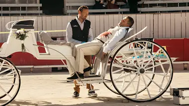Meurtres à... S11E02 Meurtres à Arles