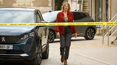 Meurtres à... S12E01 Meurtres à Chartres