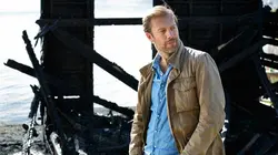 Meurtres à Sandhamn S06E01 Le prix à payer