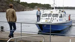 Meurtres à Sandhamn S07E01 Au nom de la vérité