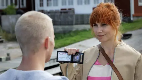 Meurtres à Sandhamn S03E01 Les nuits de la Saint-Jean en streaming