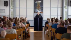 Meurtres à Varjakka S01E03 La communauté