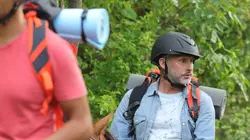 Meurtres au paradis S08E08 Au poste !