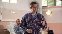 Meurtres au paradis S10E04 Enquête sous perfusion