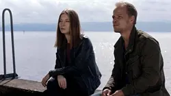 Meurtres en eaux troubles S01E01 La malédiction des dieux