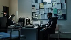 Meurtres sous surveillance