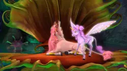 Mia et moi S03E01 La naissance de Kyara