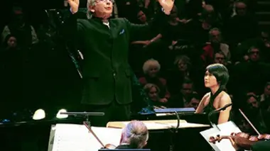 Michael Tilson Thomas dirige Matthews, Gershwin, Chostakovitch
