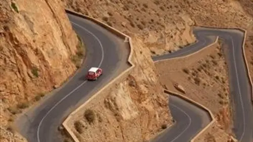 Casting Microcrédit en 4L, un tour du monde du microcrédit