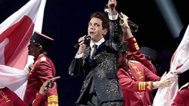Mika Love Paris
