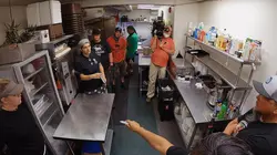 Millionnaire incognito : business en détresse