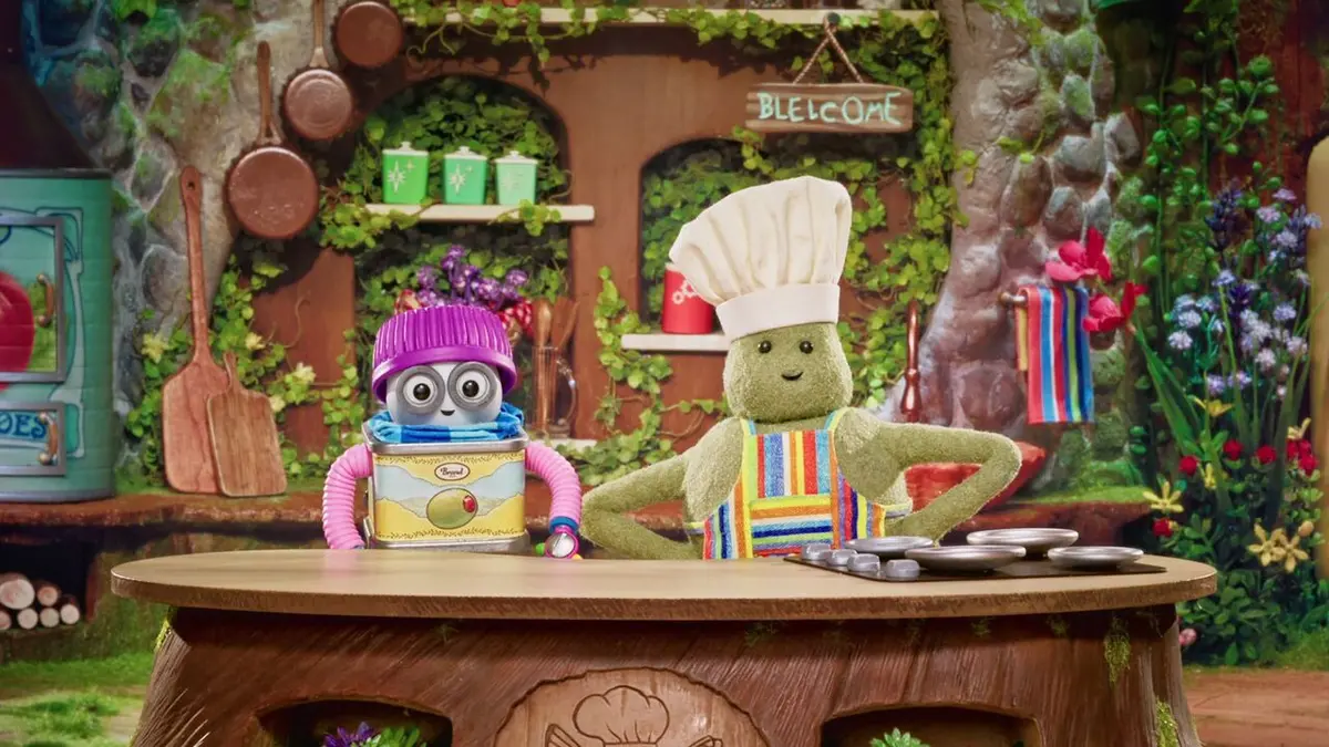Mini Chef S03E02 La Fête des Copains / Le Crumble aux myrtilles