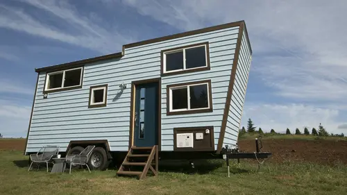 Tiny Luxury S01E14 D'aventures et d'escalade