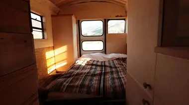 Mini-maison à emporter S03E04 Ma petite boutique ambulante