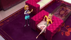Miraculous, les aventures de Ladybug et Chat Noir S04E07 Queen Banana