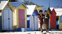 Miss Fisher enquête S01E09 La reine des fleurs