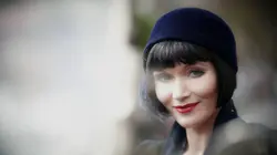 Miss Fisher enquête S02E07 Sortie de route